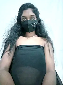 Snapshot of Tushi-10 chatting on 11.07.25 Tushi-10 online show from 11.07.25