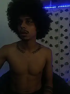 aaron play online show from 11.06.25