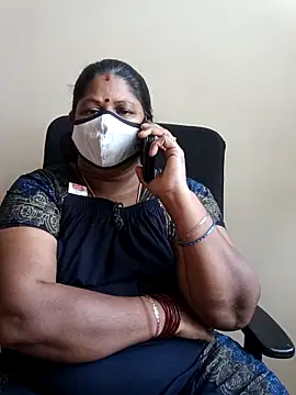 Snapshot of sreemamitha9 chatting on 11.01.25 sreemamitha9 online show from 11.01.25