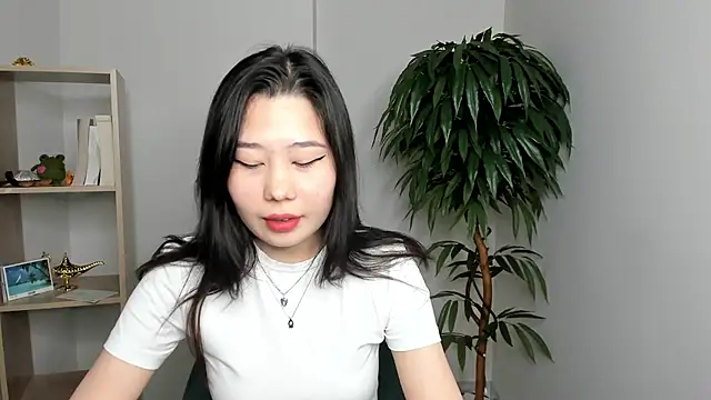 EllenFranklyn online show from 10.24.25