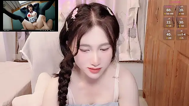 anna-888- online show from 10.26.25