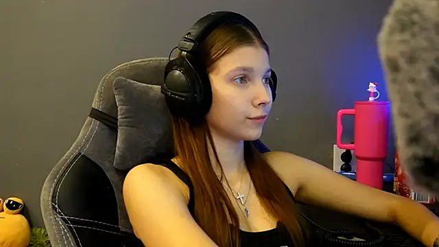 Softixq online show from 12.20.25