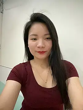 Bee Yellow00 online show from 03.06.26