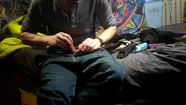 YourAddicted2 online show from 01.11.26