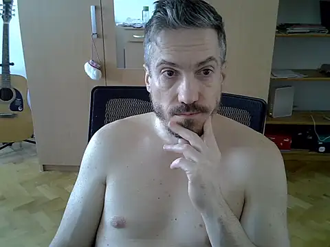 delayclose   online show from 04.19.26