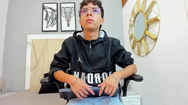 adams bobby online show from 12.19.25