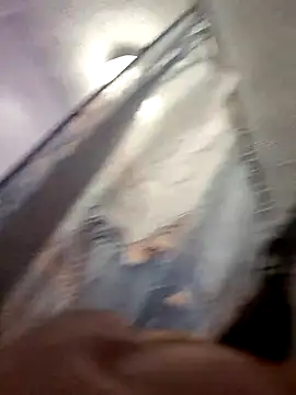 BubblesLovexox online show from 11.22.25