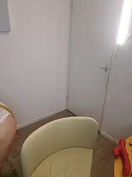 BubblesLovexox online show from 11.24.25