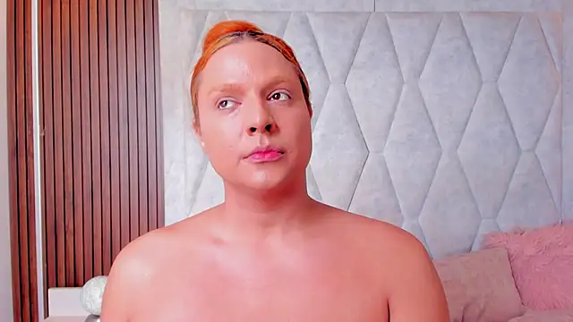 IrinaaVega online show from 04.05.26