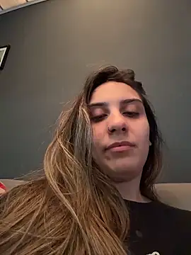 sarah honey   online show from 11.12.25