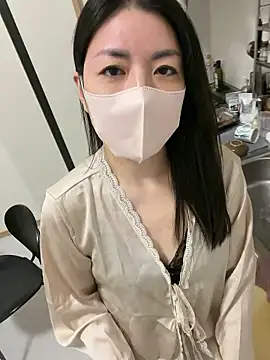 akimix xoxo online show from 02.24.26