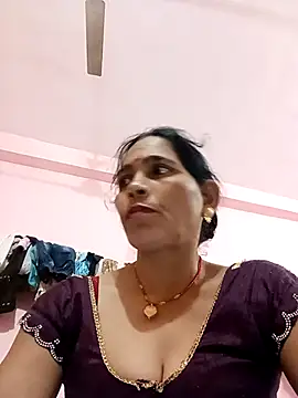 Indiangueen online show from 10.27.25