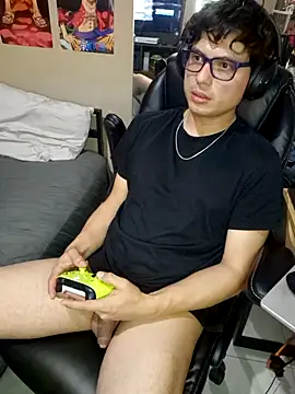 Ais B10 online show from 03.05.26