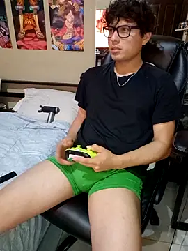 Ais B10 online show from 04.13.26