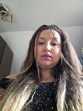 Snapshot of crazygirl26848 chatting on 11.18.25 crazygirl26848 online show from 11.18.25