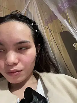 Tina x online show from 02.04.26