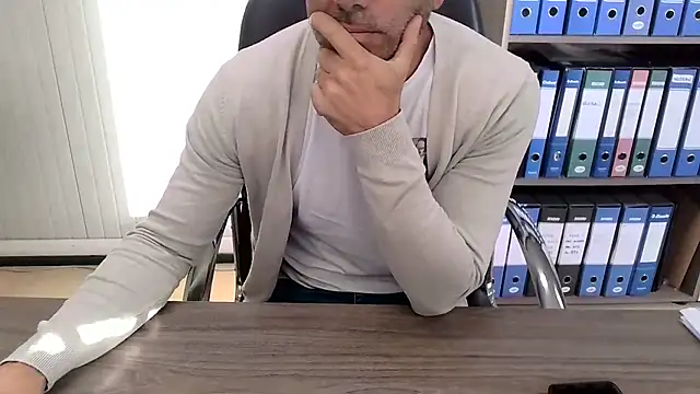 Evasionee online show from 11.03.25