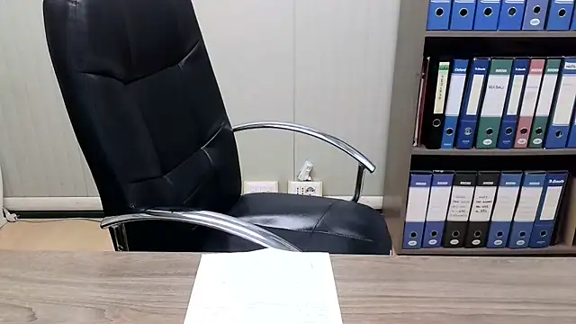 Evasionee online show from 12.19.25