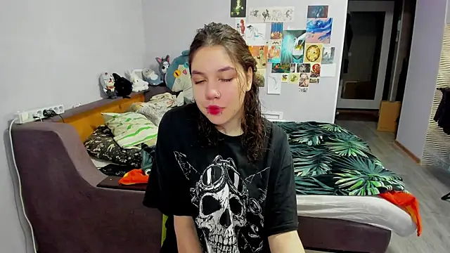 AgathaNott online show from 10.25.25