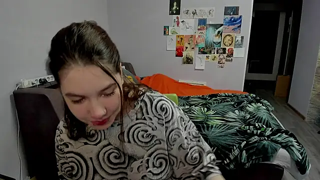 AgathaNott online show from 10.28.25