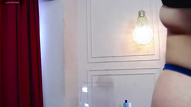 kittykelly online show from 12.20.25