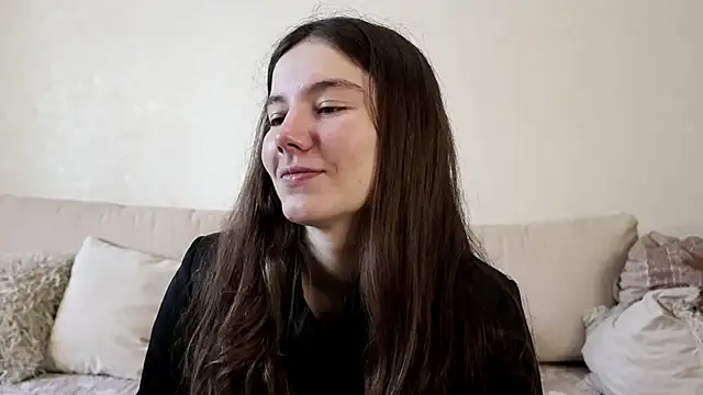 Petalwren online show from 04.07.26