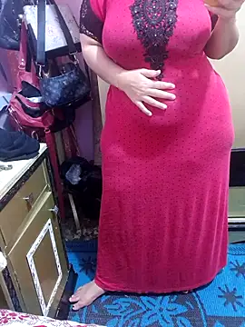 Mama Queeen online show from 11.09.25