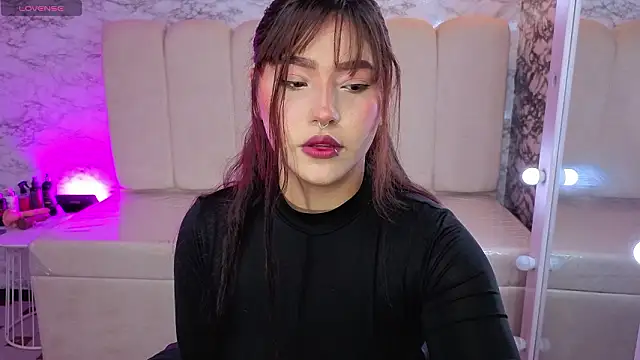 Afrodita Wild v online show from 03.04.26