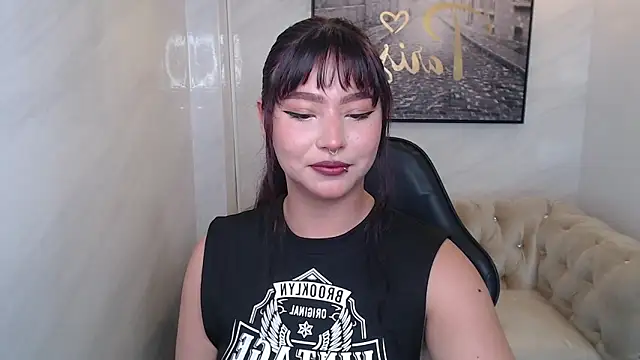 Afrodita Wild v online show from 03.30.26