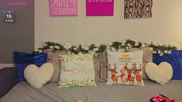 KittieHeart online show from 01.12.26