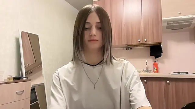 AidaGloshen online show from 11.01.25