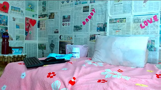 Snapshot of hexaravagina22 chatting on 01.13.26 hexaravagina22 online show from 01.13.26