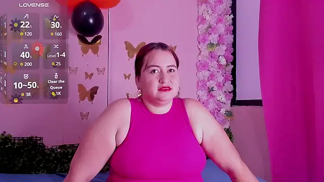 Snapshot of danielita_bbw chatting on 10.28.25 danielita bbw online show from 10.28.25