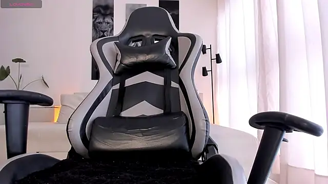 IamKael  online show from 01.17.26