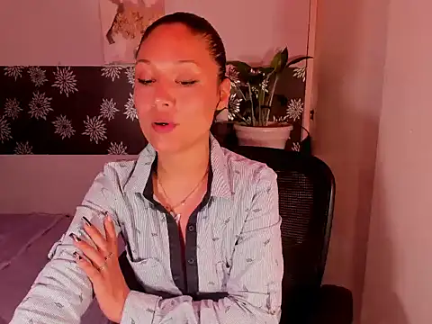 SamaradelaRoux online show from 11.30.25