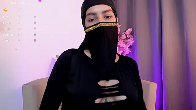 Snapshot of shaima__ chatting on 04.19.26 shaima online show from 04.19.26