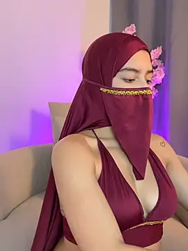 Snapshot of shaima__ chatting on 04.20.26 shaima online show from 04.20.26