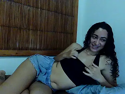 eleganceafterdark online show from 11.03.25