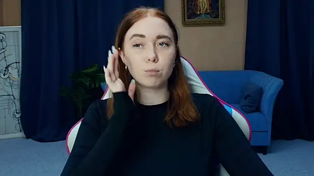 Snapshot of AddieOsler chatting on 04.18.26 AddieOsler online show from 04.18.26