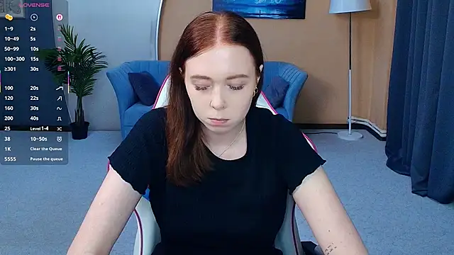 Snapshot of AddieOsler chatting on 05.28.26 AddieOsler online show from 05.28.26