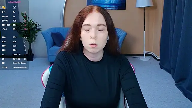 Snapshot of AddieOsler chatting on 06.04.26 AddieOsler online show from 06.04.26