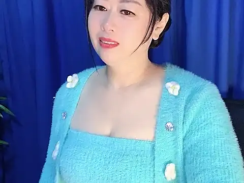 yaoyao22678 online show from 11.30.25