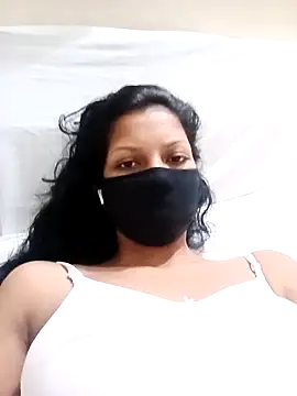 Lisa Bhabhi online show from 10.28.25
