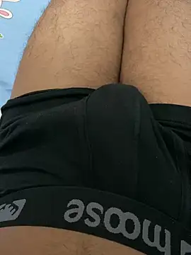 Snapshot of 00000sl chatting on 11.21.25 00000sl online show from 11.21.25