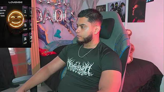 Tiler wolker online show from 03.28.26