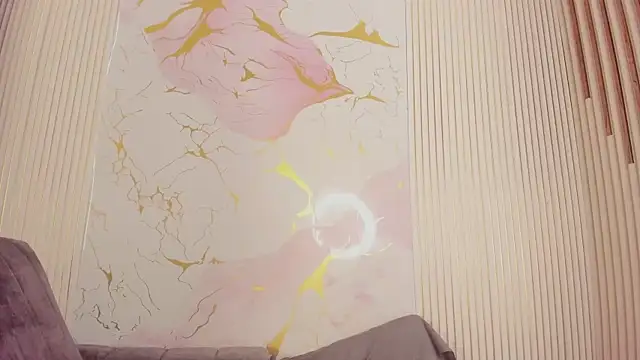 NhoanBrunette online show from 04.16.26