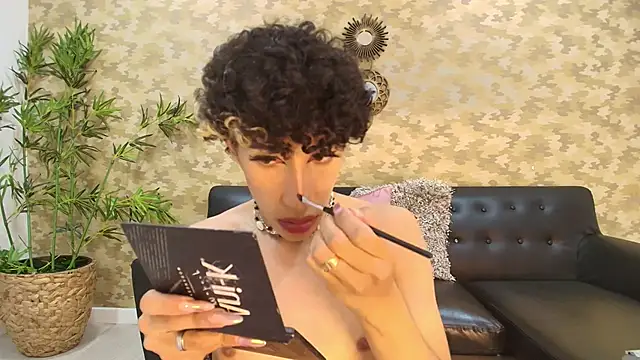 Nayla Monroee online show from 01.14.26