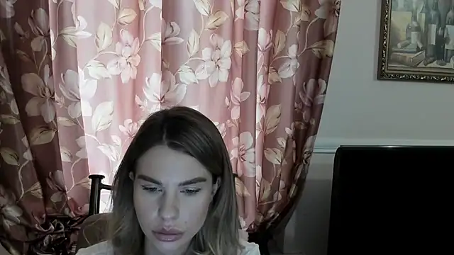 LinaBey online show from 03.03.26