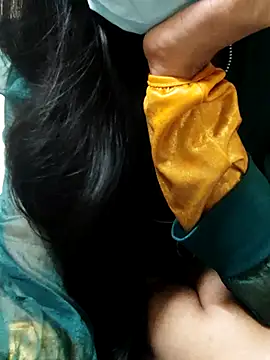 Snapshot of SexyBonitaaa chatting on 11.28.25 SexyBonitaaa online show from 11.28.25