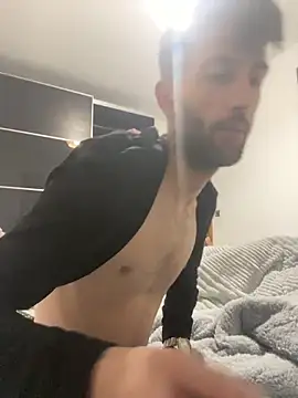 Snapshot of Dondeloquieras4 chatting on 02.26.26 Dondeloquieras4 online show from 02.26.26